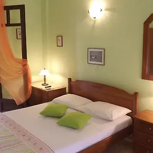 Apartament Pefka &